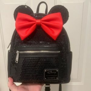 Loungefly Disney Sequin Minnie backpack
